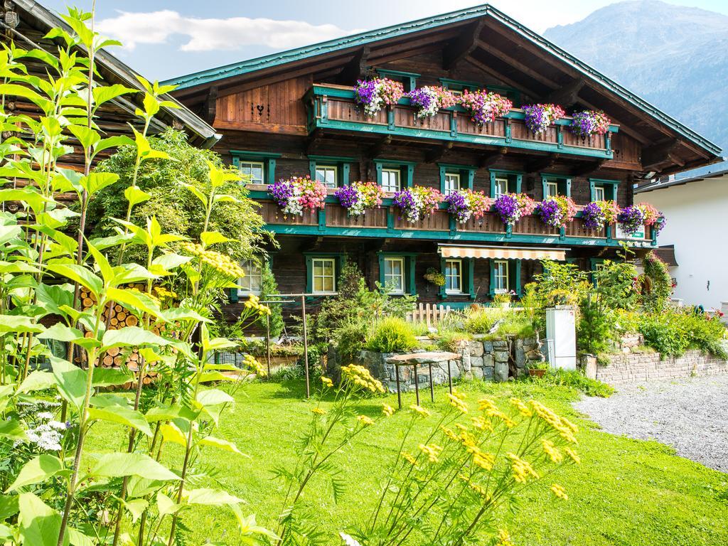 Appartement Altes Holzhaus à Sölden Extérieur photo