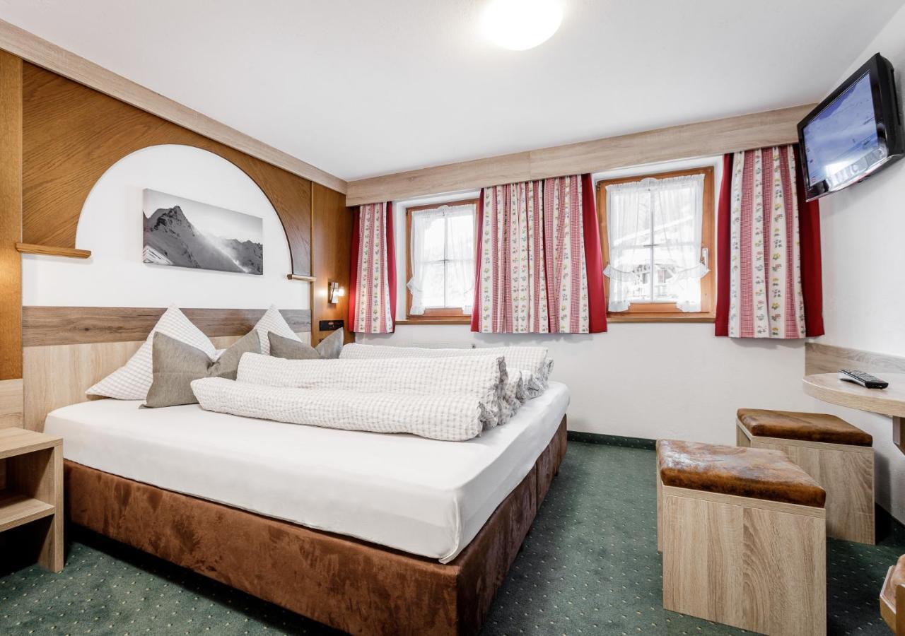Appartement Altes Holzhaus à Sölden Extérieur photo